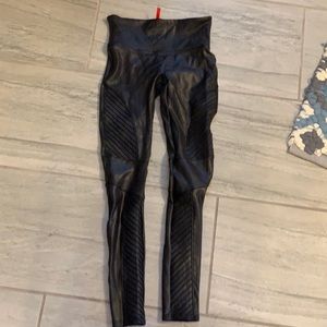 SPANX Moto Leggings - Size Small